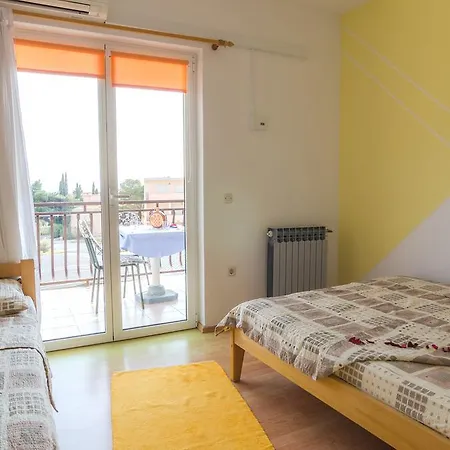 Guest house Sutic Promajna