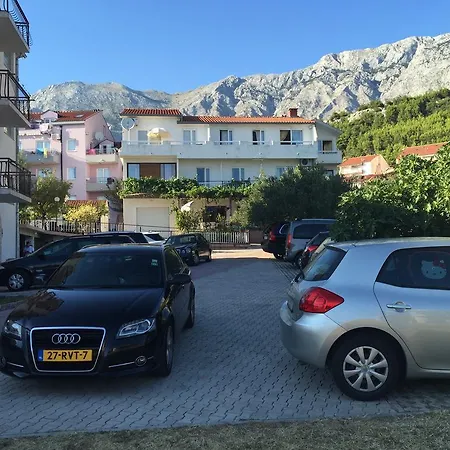 Sutic Guest house